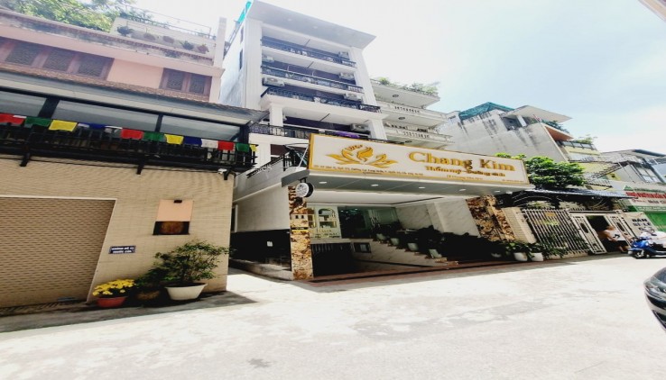 Lạc Long Quân 100M 8T 5.8MT
Ô TÔ TRÁNH - LÔ GÓC - THANG MÁY - KINH DOANH - DÒNG TIỀN 